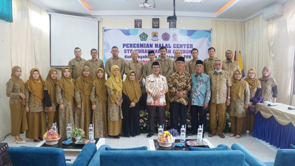 Bupati Imron Resmikan Halal Center STF Muhammadiyah Cirebon dan Kukuhkan 215 Pendamping PPH CirebonMU