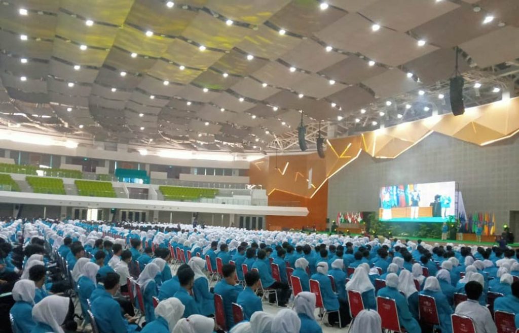 Gibran Puji Kemegahan Edutorium KH Ahmad Dahlan Universitas Muhammadiyah Surakarta CirebonMU