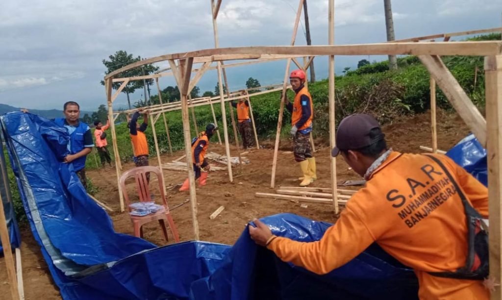 Muhammadiyah Bangun Hunian Darurat, Libatkan Warga Penyintas Gempa Cianjur CirebonMU