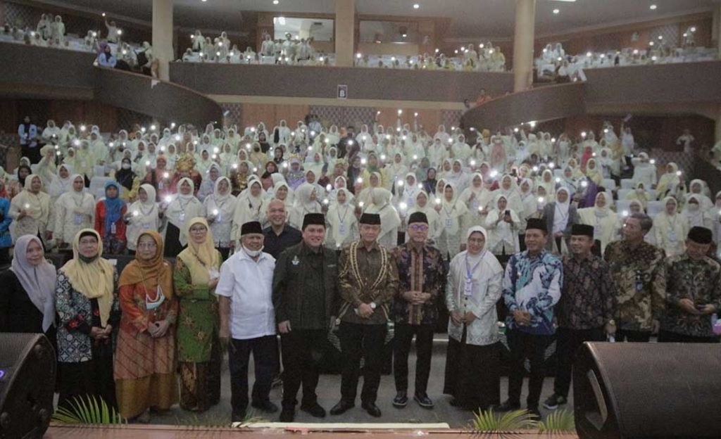 Menteri Agama Tawarkan Kerjasama Dengan Nasyiatul Aisyiyah CirebonMU