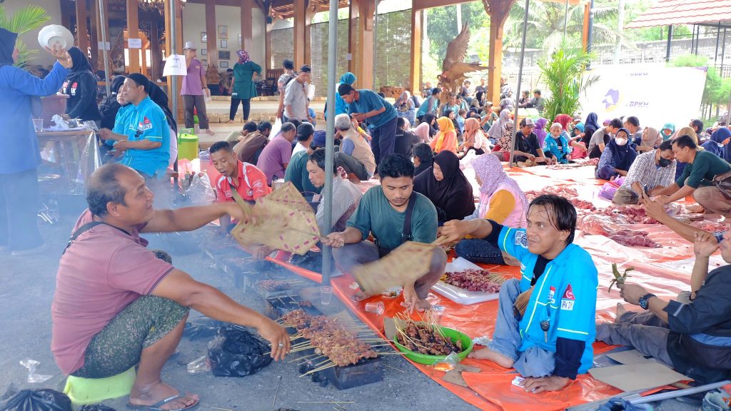 MPM PP Muhammadiyah Adakan Kurban Bersama Ratusan Penyandang Difabel CirebonMU
