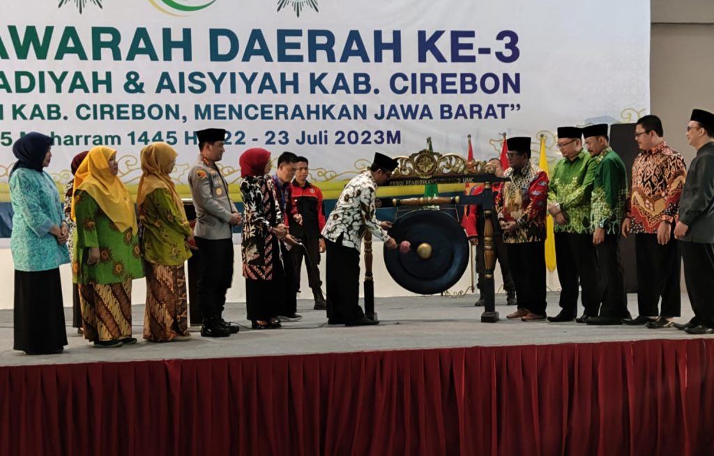 Bupati Buka Kegiatan Musyawarah Daerah Ke-3 Muhammadiyah Aisyiyah Kabupaten Cirebon CirebonMU
