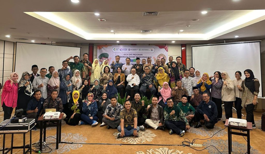 Kick Off Aksi Bergizi Sehat Berkemajuan di Sekolah, Madrasah, dan Pesantren Muhammadiyah CirebonMU