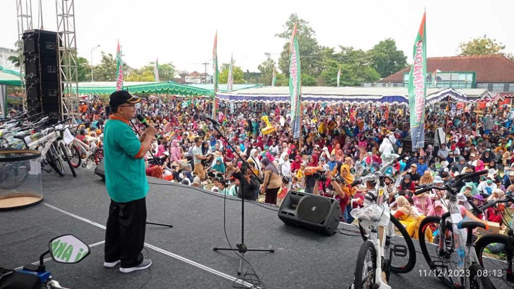 Semarak Milad Muhammadiyah ke 111, PDM Bantul Adakan Jalan Sehat CirebonMU