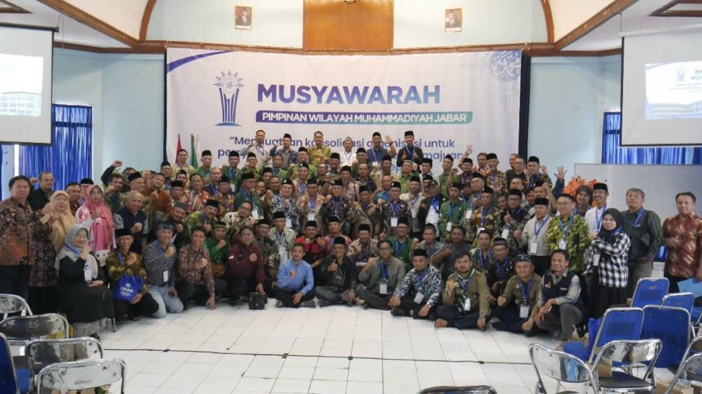 PWM Jawa Barat Komitmen Menjadikan Muhammadiyah Sebagai Organisasi Bermarwah, Berkemajuan, dan Berorientasi Masa Depan CirebonMU